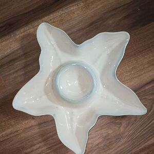 Shoreline Cream and Blue Starfish Serving Bowl
